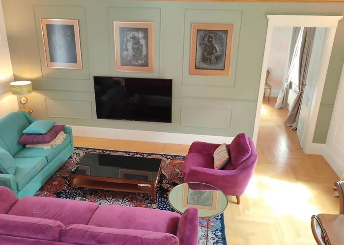 Royal Jono St. Apartamento *