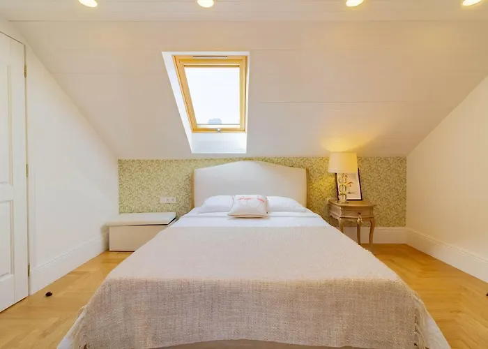 Royal Jono St. Κλαϊπέντα